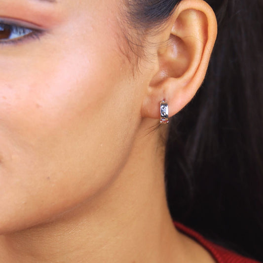 The Nova Bolt Hoops Earrings - 925 Silver
