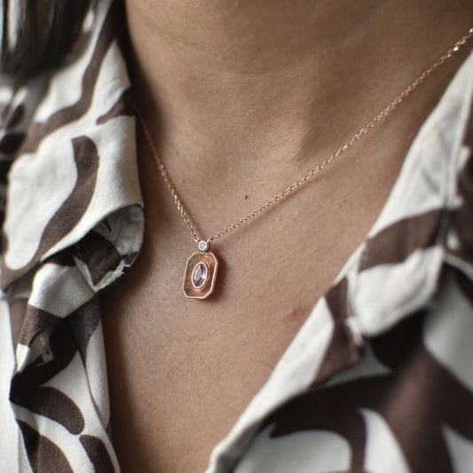 Elegant Oval Charm Necklace - 925 Silver