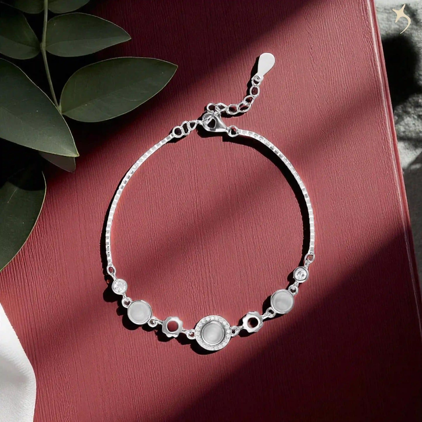 Luna Bloom  Bracelet - 925 Silver
