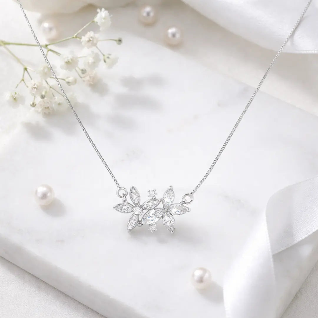 Sparkling 925 Silver Floral Trio Adjustable Pendant Necklace